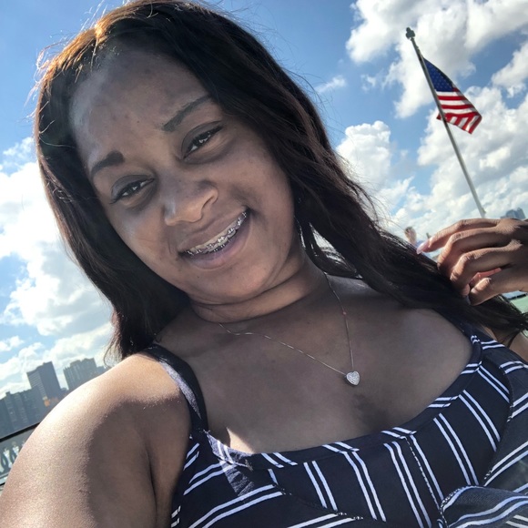 Meet your Posher, Tanesha - Picture 6 of 6